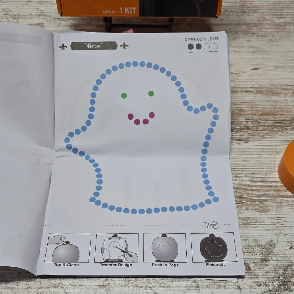 Hyde & EEK! Pumpkin Light Peg Kit – Halloween DIY Light‑Up Décor – NEW